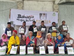 Laznas BMH Salurkan Fidyah kepada ย Mualaf Tengger