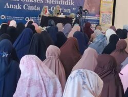 Gabungan Komite Sekolah Sukses Adakan Parenting Akbar Mendidik Anak Cinta Quran Bersama Ustadzah Oki Setiana Dewi