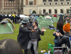 100 Orang Lebih Ditangkap Terkait Aksi Demo Pro Palestina di Columbia University