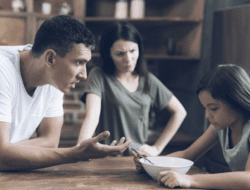 7 Tips Dekati Orang dengan Strict Parents, Jadikannya Teman Dekat