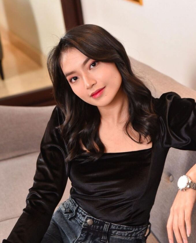 Shania Gracia on instagram