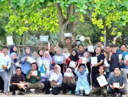 Komitmen Tingkatkan Mutu Pendidikan, Dewan Guru SMP dan SMA Bosowa Al-Azhar Cilegon Laksanakan Rapat Kerja di Pantai Anyer
