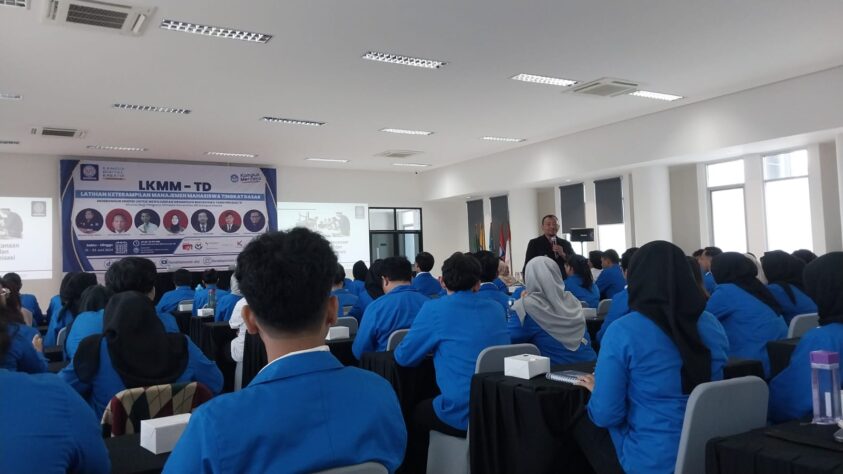 lkmm universitas bsi