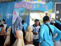 Intip Keseruan English Corner di PresGoFest SMP Prestasi Global, Depok