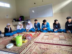 Acara Syukuran Kelulusan Angkatan Pertama SMP Prestasi Global: Guru Selalu Doakan Terbaik untuk Muridnya