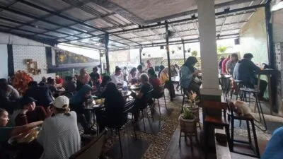 Bubur Manado Dapur Mace