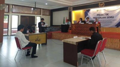 Mahasiswa HES STEI SEBI Gelar  Praktik Peradilan Semu Sesi 3