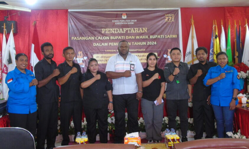 Pendaftaran Pasangan Bakal Calon di Sarmi