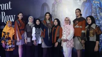Fesyen Indonesia di Event Front Row