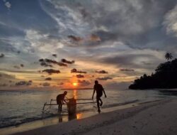 Peduli OAP, DKP Berikan Pelatihan dan Bantuan Alat Tangkap Bagi Nelayan