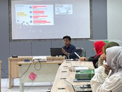 Rifki Ismail Paparkan Keterkaitan Public Speaking dan Self-Confidence di Seminar Antar Bangsa