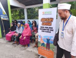 Melalui Sekolah Lansia di Desa Panjang, BMH Dorong Lansia SMART dan Berdaya