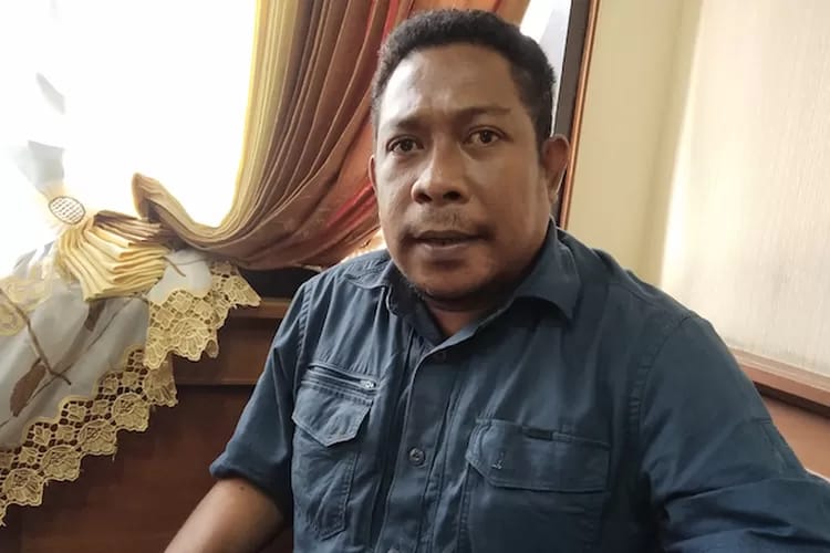 Ketua Komisi C DPRD Kabupaten Jayapura Piet Hariyanto Soyan.