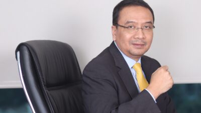 rektor cyber university