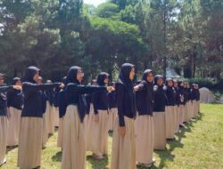 SMP Bina Insani Gelar Latihan Dasar Kepemimpinan (LDK)