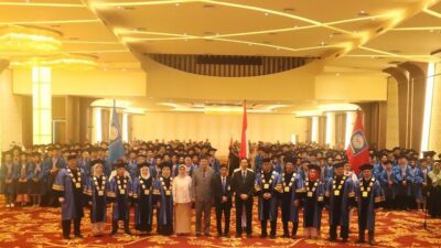 Wisuda Universitas BSI Kampus Pontianak