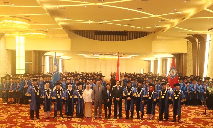 Wisuda Universitas BSI Kampus Pontianak
