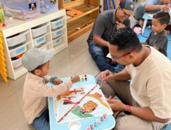 KB/TK Bosowa Al-Azhar Gelar Puncak Tema “Keluargaku: Satu Hari Bersama Ayah”