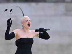 Lady Gaga Siapkan “Malam Penuh Kekacauan” di Festival Coachella 2025