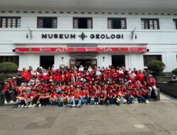 SD Bina Insani Laksanakan Outdoor Study ke Bandung, Kunjungi Museum Geologi hingga Monumen Perjuangan