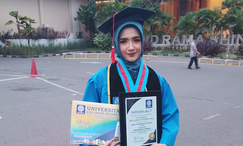 Amelia Universitas BSI