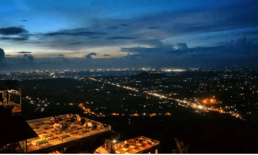 Liburan Nataru di Bukit Bintang Yogyakarta