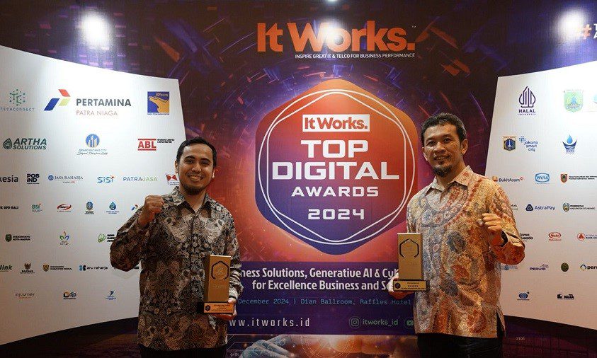 PLN Icon Plus di Top Digital Awards