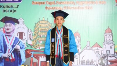 Kisah Wimas, Cum Laude Universitas BSI kampus Tegal yang Jatuh Cinta pada Teknologi