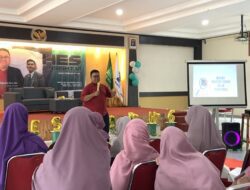 HIMA IKTAFI STEI SEBI Gelar HES Insight VI Kupas Tentang Etika dan Profit:  Apakah Bisa Diterapkan Bersamaan?