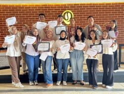 Kemenangan Luar Biasa Mahasiswi Bisnis Digital Cyber University di Indomaret-Yummy Choice Business Case Competition