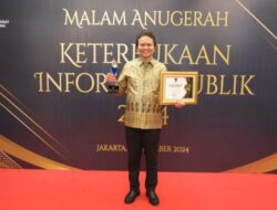 Peruri Raih Penghargaan Perusahaan Informatif