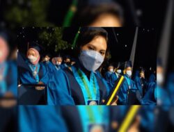 Kuliah Sambil Kerja, Tak “Se-Cape” yang Dipikirkan, Rahmayani Aja Cumlaude