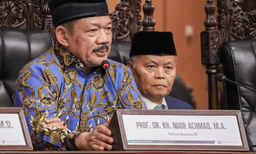 Ketua Baznas RI Noor Achmad berikan sambutan pada gelaran seminar nasional dan pelepasan Duta ASFA bertajuk "Strategi penguatan pesantren dan Lembaga Pendidikan Islam dalam Rangka Menyongsong Puncak Demografi Menuju Indonesia Emas 2045" yang berlangsung di Gedung DPR RI, Kamis (23/1).