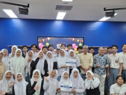 FEB UIII Latih Siswa Sekolah Terbuka Madani Depok Melalui BMC
