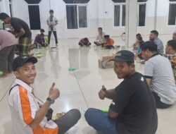 Makan Aqiqah yang Menghangatkan Hati Santri di Ternate