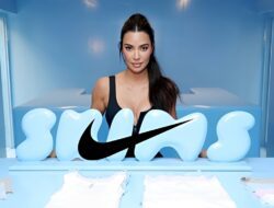 Nike dan Kim Kardashian Luncurkan “NikeSkims,” Kolaborasi Pakaian Olahraga Inklusif