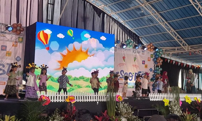 Penampilan Siswa KB-TK PresGo-Depok, Selain Orang Tua Juga Bikin Terharu Gurunya