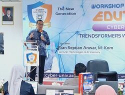Rektor Cyber University: “Trendsformers” dalam Dunia Pendidikan Itu Penting!