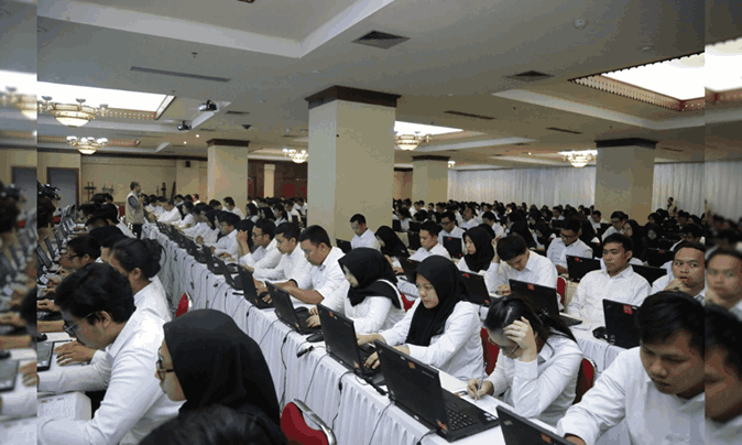 tenaga honorer dihapus dan dirumahkan