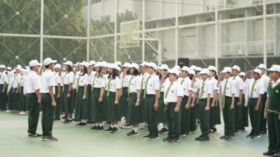 smp bm 400 tanamkan kepedulian