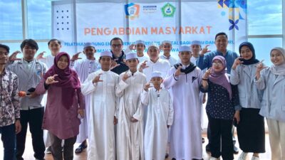 Dosen dan Mahasiswa Cyber University Gelar Buka Puasa Bersama Anak Yatim