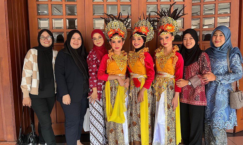 Mahasiswa STI Cyber University