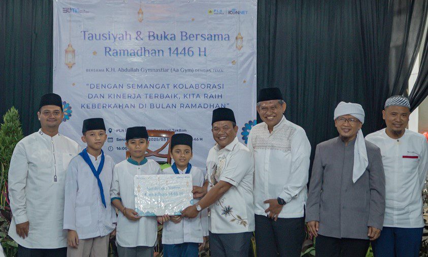 PLN Icon Plus bersama aa Gym