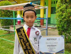 SD IT Dinamika Umat Beri Apresiasi Murid Ter- Setiap Bulan