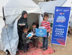 500 Porsi Paket Ifthar Implementasi Bosowa Peduli Tiba di Gaza, Palestina