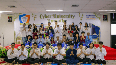 BEM Cyber University Gelar “Cyber University Empathy” untuk Santuni Anak Yatim