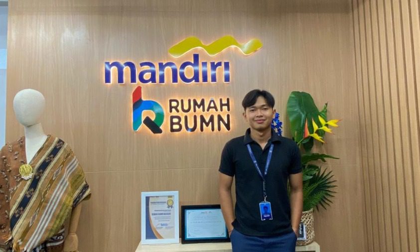 praja mahasiswa cyber univ