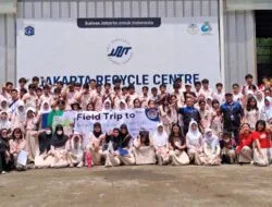Bijak Memilah dan Memilih Sampah, Siswa SD Bina Insani Kunjungi Jakarta Recycle Center (JRC)