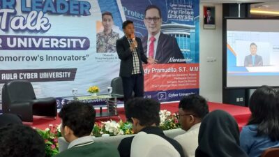 beasiswa kuliah di Cyber University