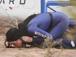 Katy Perry Berhasil Kembali ke Bumi Setelah Jelajahi Luar Angkasa 